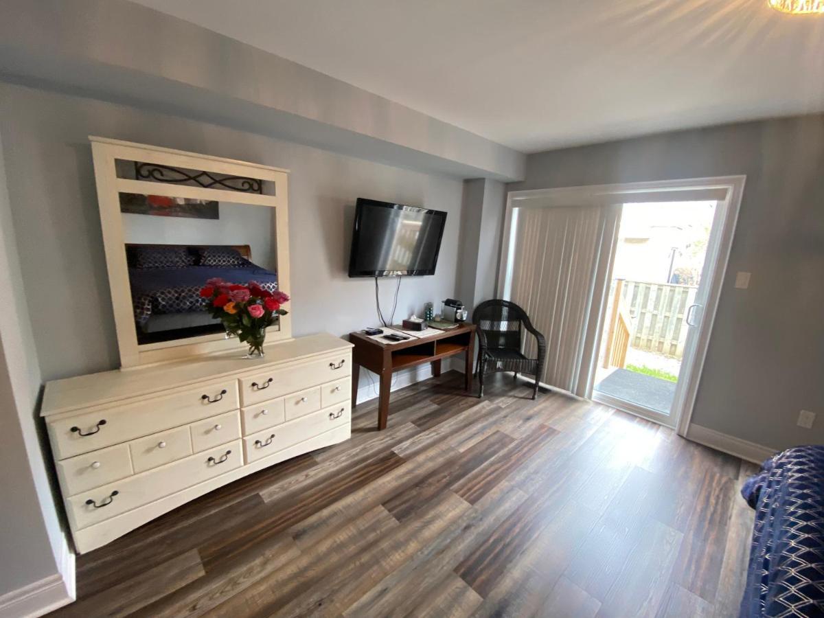 2 Bedroom With 2 Ensuites Unit In Richmond Hill Luaran gambar