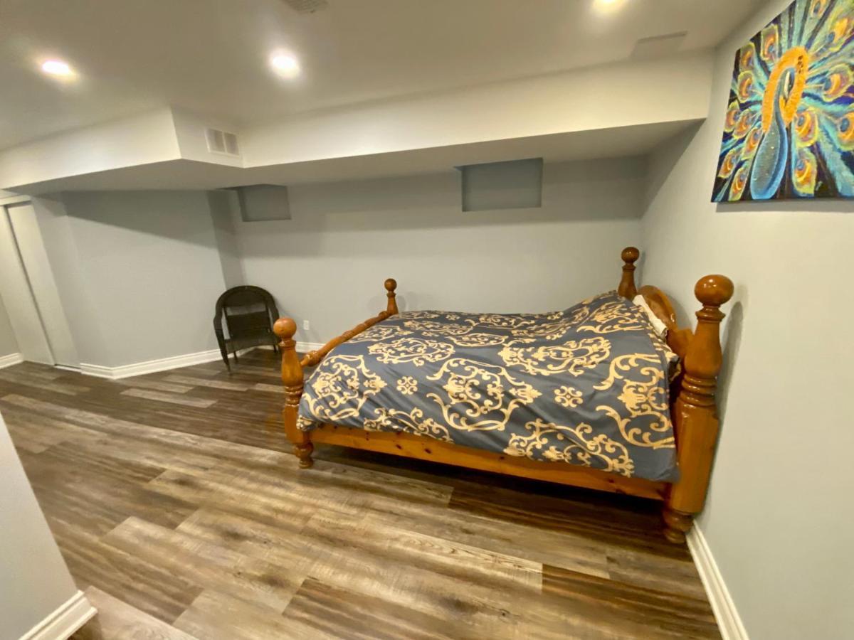 2 Bedroom With 2 Ensuites Unit In Richmond Hill Luaran gambar