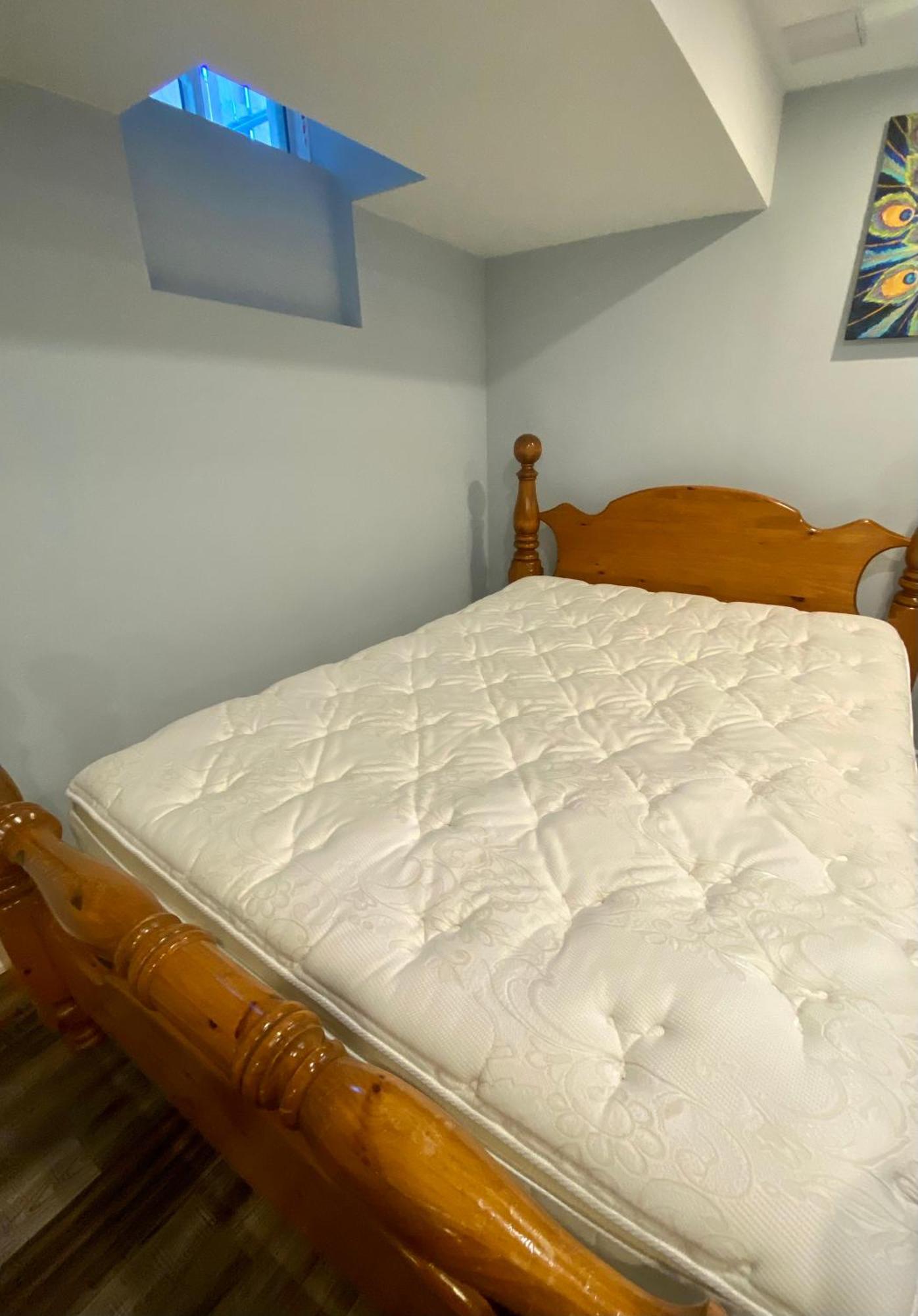 2 Bedroom With 2 Ensuites Unit In Richmond Hill Luaran gambar